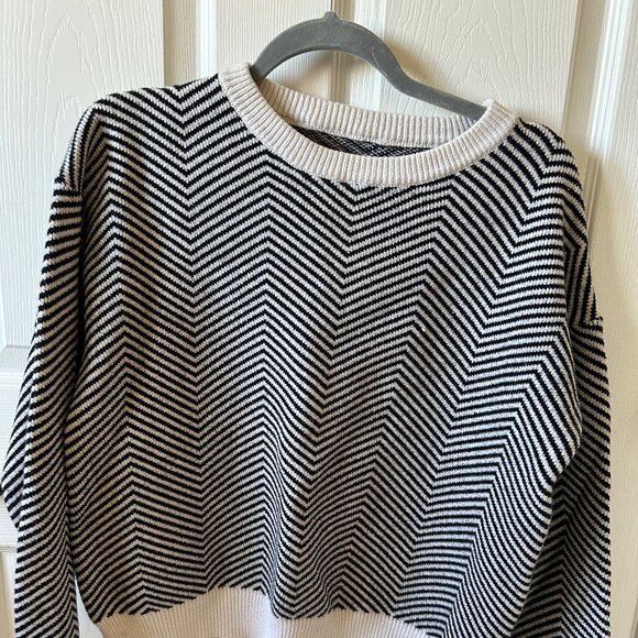 Chunky Sweater - Picture 1 of 4